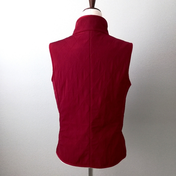 Talbots Deep Red Quilted Button Up Vest With Pockets, Size Medium - Picture 7 of 13